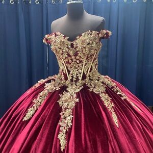 Quince dress, burgundy
